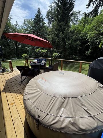 4197 6th Lane, Wisconsin Dells, WI 53965