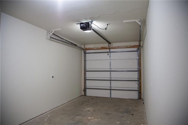 1336 S Pope Avenue, Independence, MO 64055
