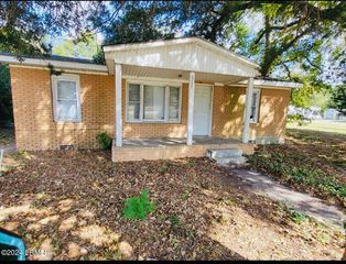 1237 Railroad Avenue, Allendale, SC 29810