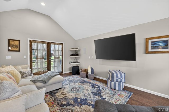 1214 Cold Springs Road, Salina, NY 13088