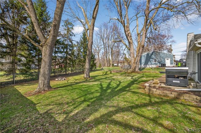 1214 Cold Springs Road, Salina, NY 13088