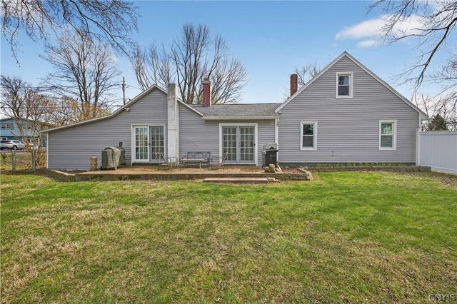 1214 Cold Springs Road, Salina, NY 13088