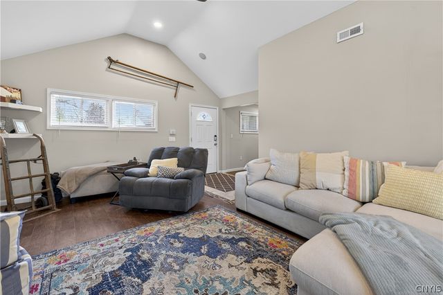 1214 Cold Springs Road, Salina, NY 13088