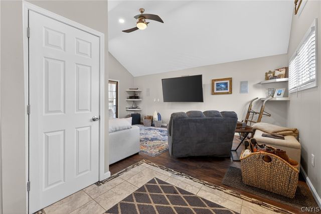 1214 Cold Springs Road, Salina, NY 13088