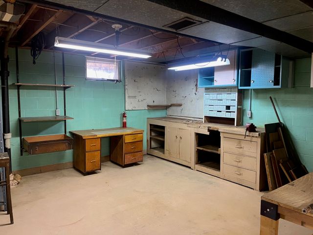 837 E 42ND Street, Erie, PA 16504