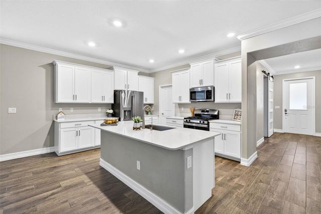 19462 FOREST GARDEN COURT, Brooksville, FL 34601