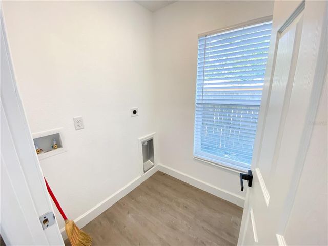 718 E 7TH STREET, Sanford, FL 32771