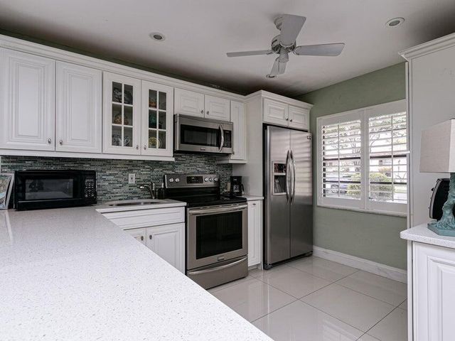 9264 Vista Del Lago 24-i, Boca Raton, FL 33428