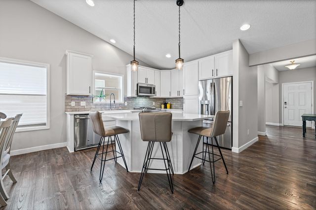 603 Stonegate Circle, Waconia, MN 55387
