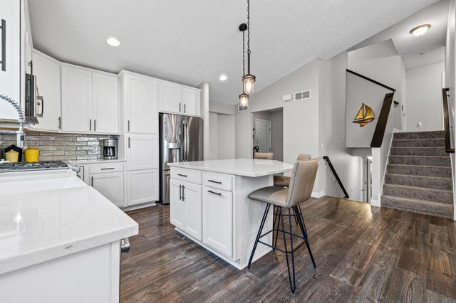 603 Stonegate Circle, Waconia, MN 55387