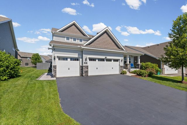 603 Stonegate Circle, Waconia, MN 55387