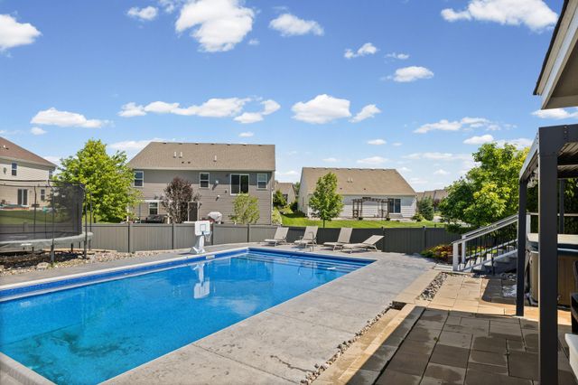 603 Stonegate Circle, Waconia, MN 55387