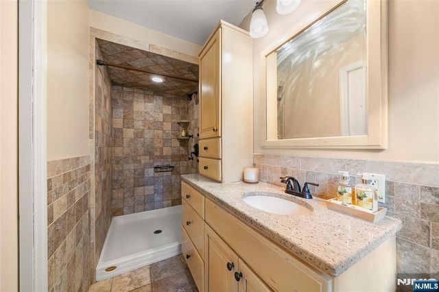 49 Carpenter Avenue, Norwood, NJ 07648