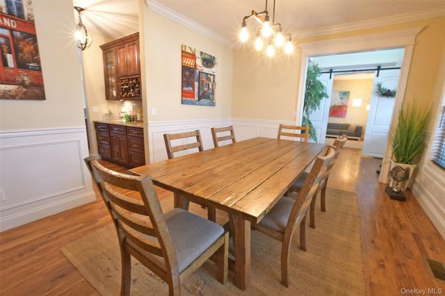 5 Dogwood Lane, East Moriches, NY 11940