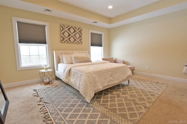 5 Dogwood Lane, East Moriches, NY 11940