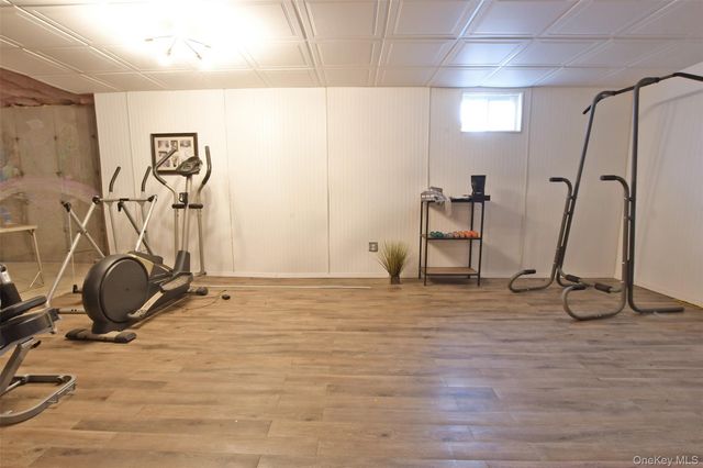 5 Dogwood Lane, East Moriches, NY 11940