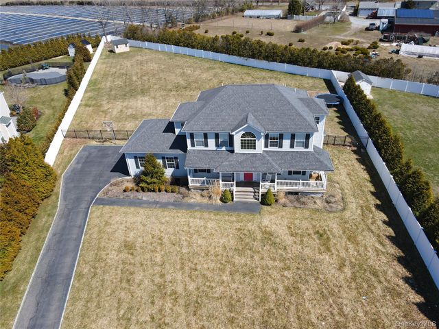 5 Dogwood Lane, East Moriches, NY 11940