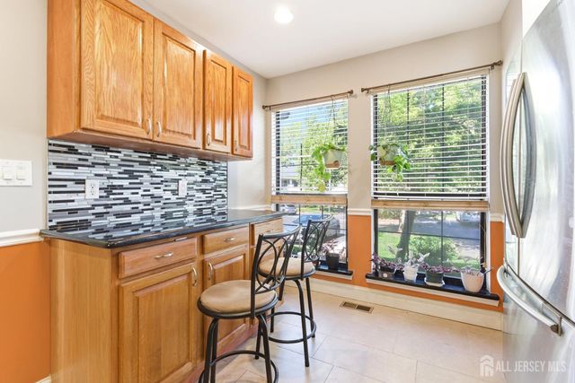103 Timber Oaks Road, Edison, NJ 08820