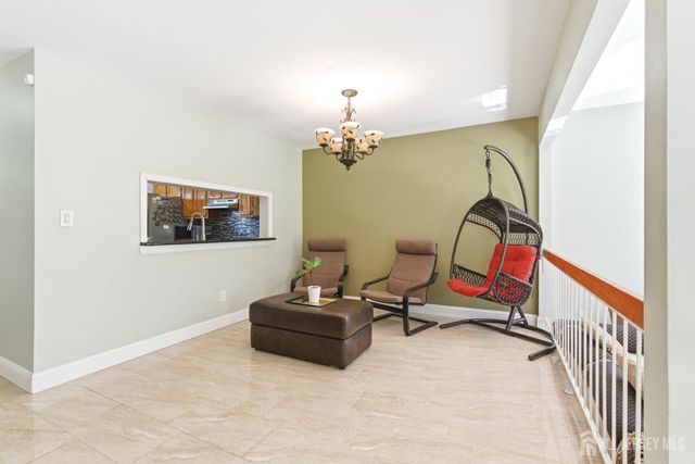 103 Timber Oaks Road, Edison, NJ 08820