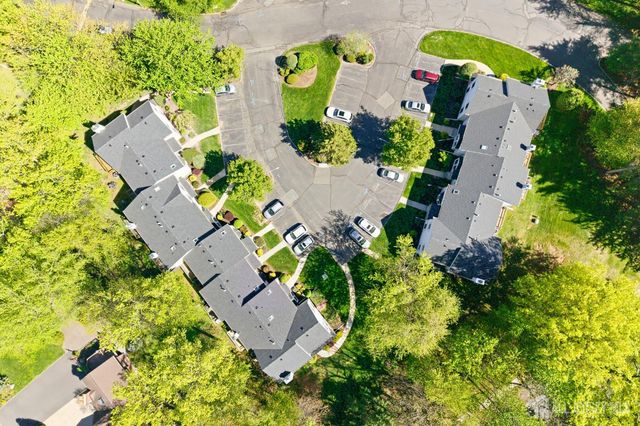 103 Timber Oaks Road, Edison, NJ 08820
