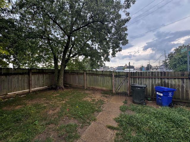 3014 E 7th Avenue, Columbus, OH 43219
