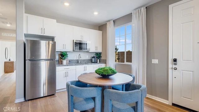 14225 Rollins Street, Hesperia, CA 92345