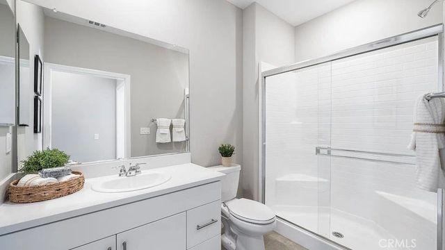 14225 Rollins Street, Hesperia, CA 92345