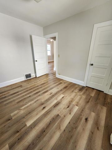 3939 Sheridan Avenue N, Minneapolis, MN 55412