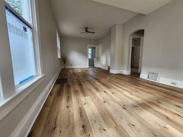 3939 Sheridan Avenue N, Minneapolis, MN 55412