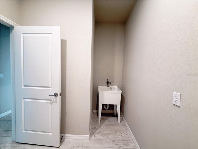 5641 CEDAR CHASE DRIVE, St Cloud, FL 34771