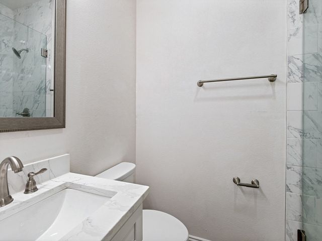 4224 Colonial Avenue, Dallas, TX 75215