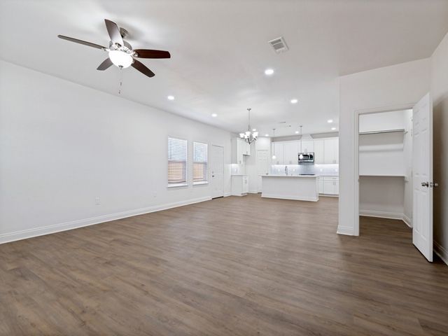 4224 Colonial Avenue, Dallas, TX 75215