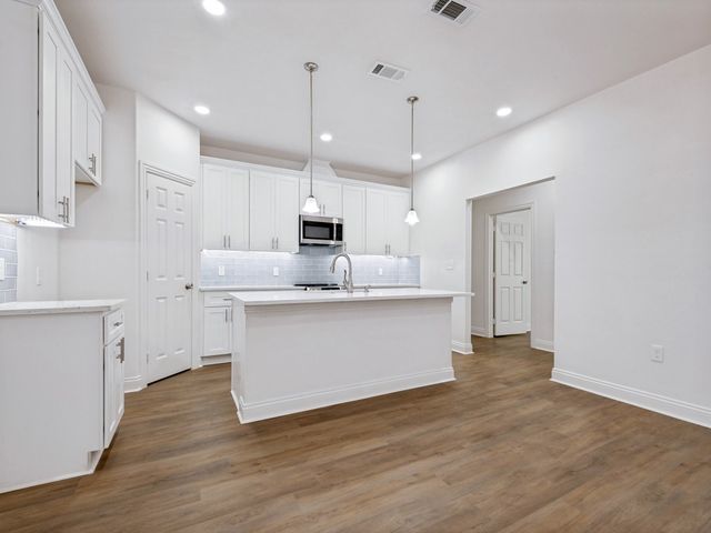 4224 Colonial Avenue, Dallas, TX 75215