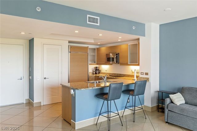 322 Karen Avenue 1106, Las Vegas, NV 89109