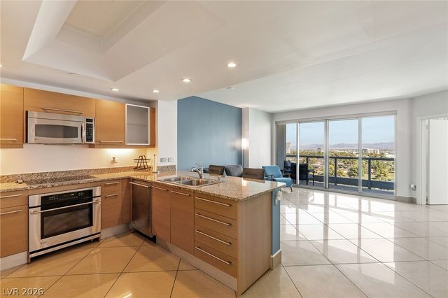 322 Karen Avenue 1106, Las Vegas, NV 89109