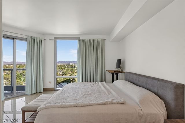 322 Karen Avenue 1106, Las Vegas, NV 89109