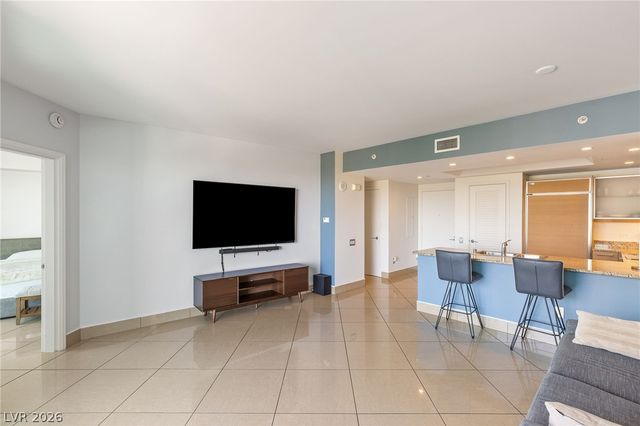 322 Karen Avenue 1106, Las Vegas, NV 89109