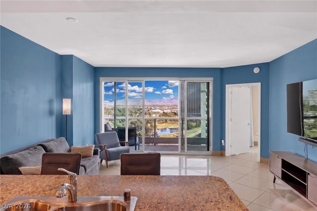 322 Karen Avenue 1106, Las Vegas, NV 89109