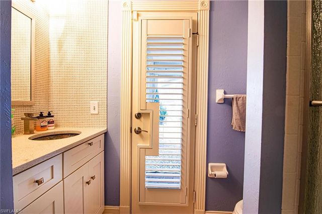 723 SE 9th AVE, Cape Coral, FL 33990