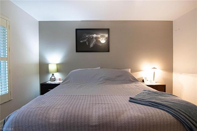 723 SE 9th AVE, Cape Coral, FL 33990