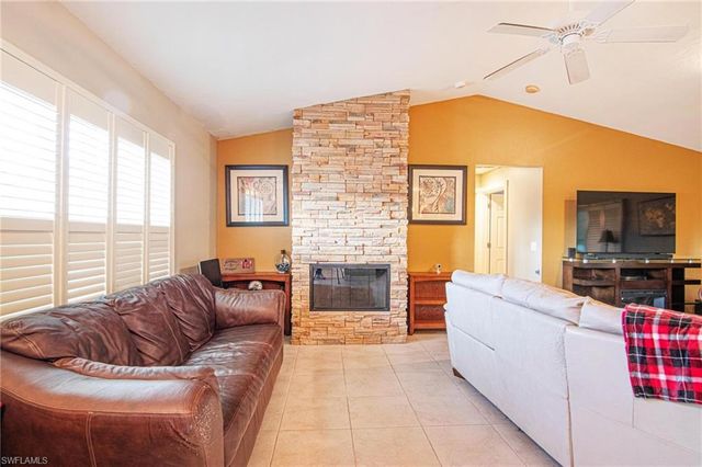 723 SE 9th AVE, Cape Coral, FL 33990