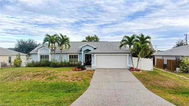 723 SE 9th AVE, Cape Coral, FL 33990