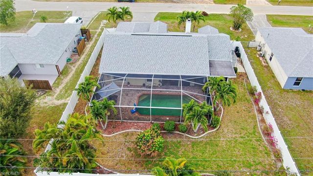 723 SE 9th AVE, Cape Coral, FL 33990