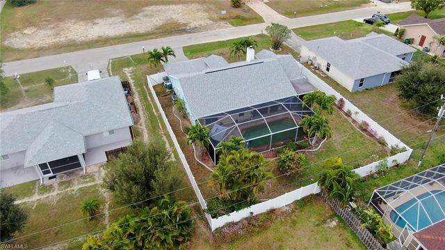 723 SE 9th AVE, Cape Coral, FL 33990
