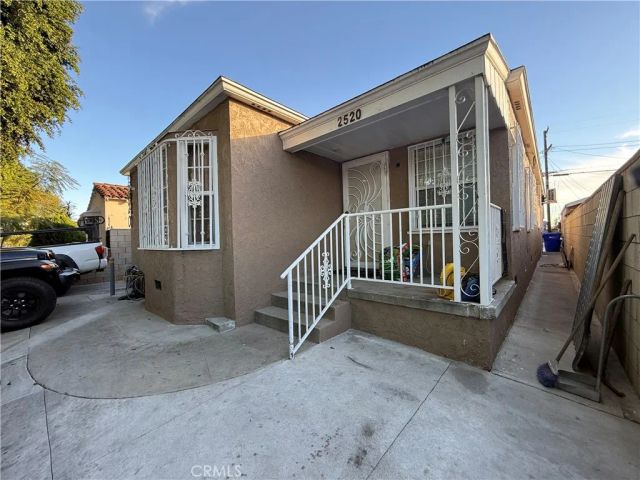 2520 Ohio Avenue, South Gate, CA 90280