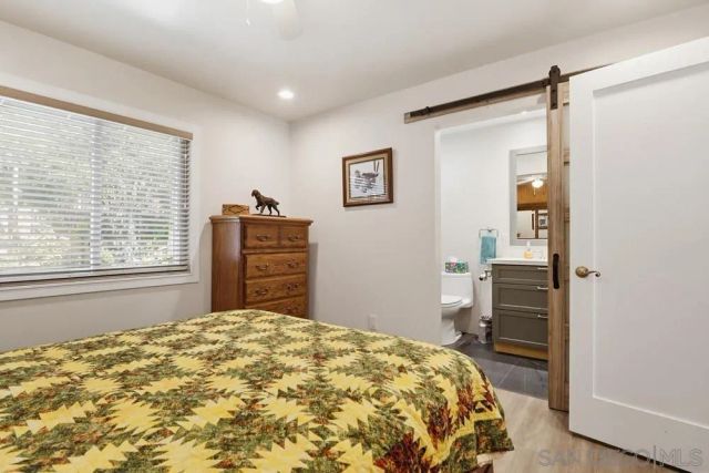 1570 Villa Crest Dr, El Cajon, CA 92021