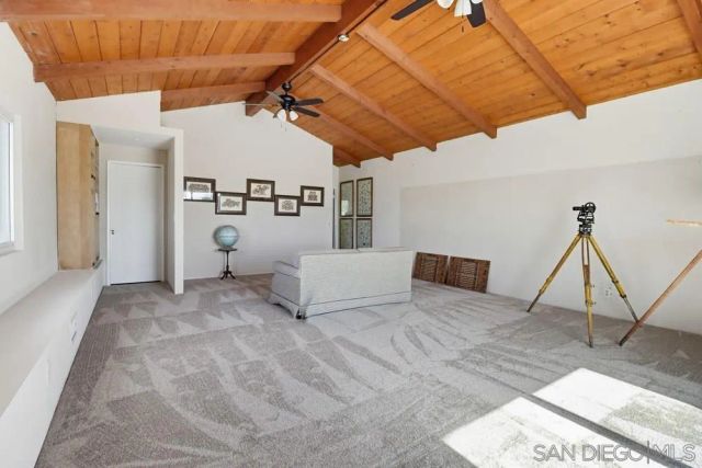 1570 Villa Crest Dr, El Cajon, CA 92021