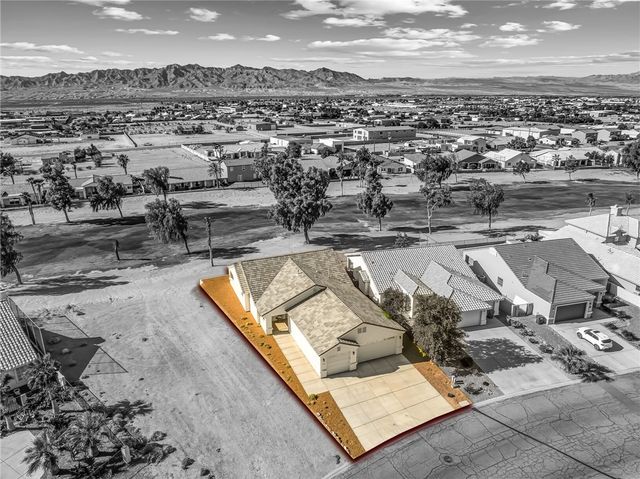 5801 S Desert Lakes Drive, Fort Mohave, AZ 86426