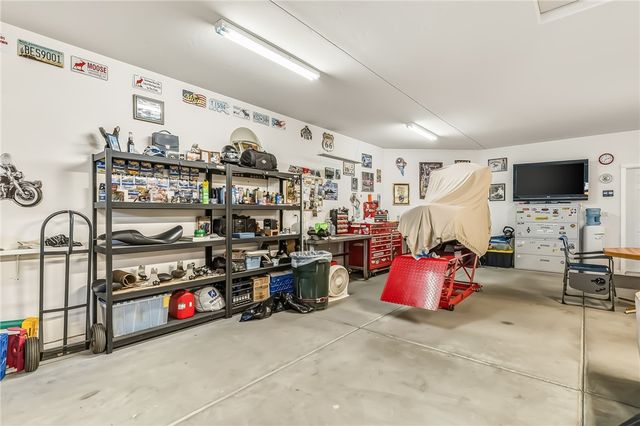 5801 S Desert Lakes Drive, Fort Mohave, AZ 86426