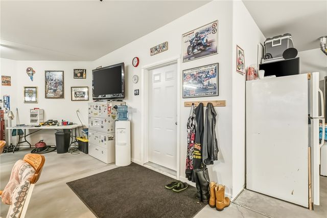 5801 S Desert Lakes Drive, Fort Mohave, AZ 86426